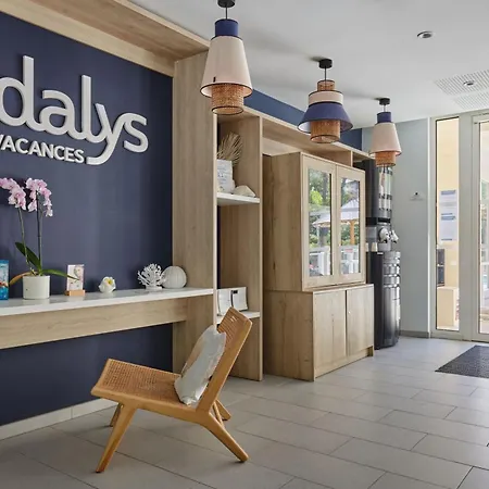 Aparthotel Résidence Prestige Odalys Les Canissons Cavalaire-sur-Mer
