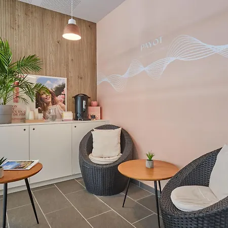 Aparthotel Résidence Prestige Odalys Les Canissons Cavalaire-sur-Mer