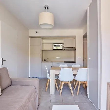 Résidence Prestige Odalys Les Canissons Aparthotel