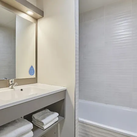 Prestige Odalys Les Canissons Aparthotel Cavalaire-sur-Mer