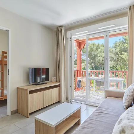 Aparthotel Prestige Odalys Les Canissons Cavalaire-sur-Mer