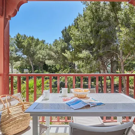 Prestige Odalys Les Canissons Aparthotel