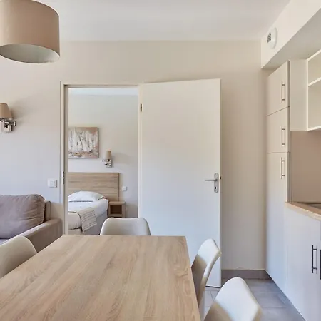 Prestige Odalys Les Canissons * Cavalaire-sur-Mer